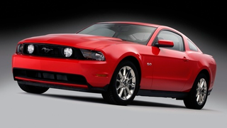 2011 Ford Mustang GT: 412 HP And 26 MPG